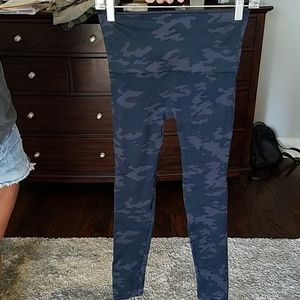 Spanx Camo Matte Finish Leggings